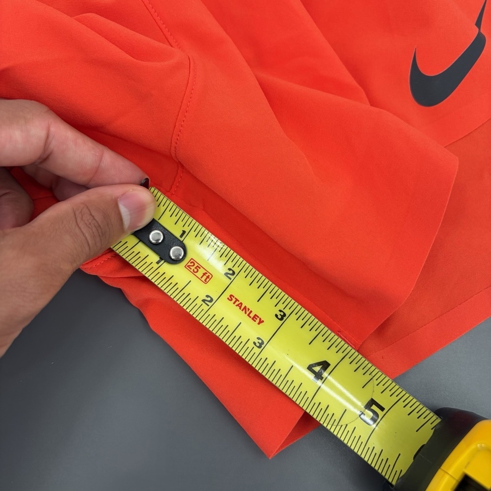 Nike Aeroswift Dri-FIT ADV 4" Orange Running Shorts Mens Size Small FN3352-696 - Picture 9 of 9